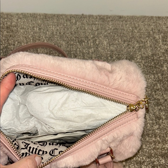 Pink Fur Handbag - Picture 6 of 6